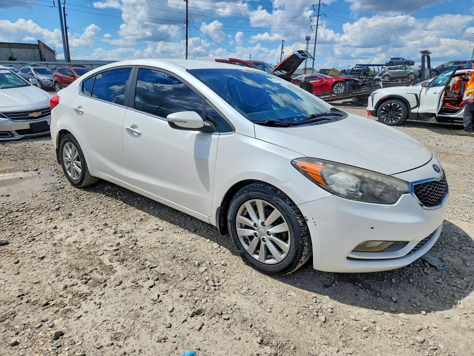 2015 Kia VIN KNAFX4A81F5418190 COPART salvage auction — MINOR DENT/SCRATCHES, Oh - Certificate Of Title (P), sold $775 on 2026-07-14 (photo 4)