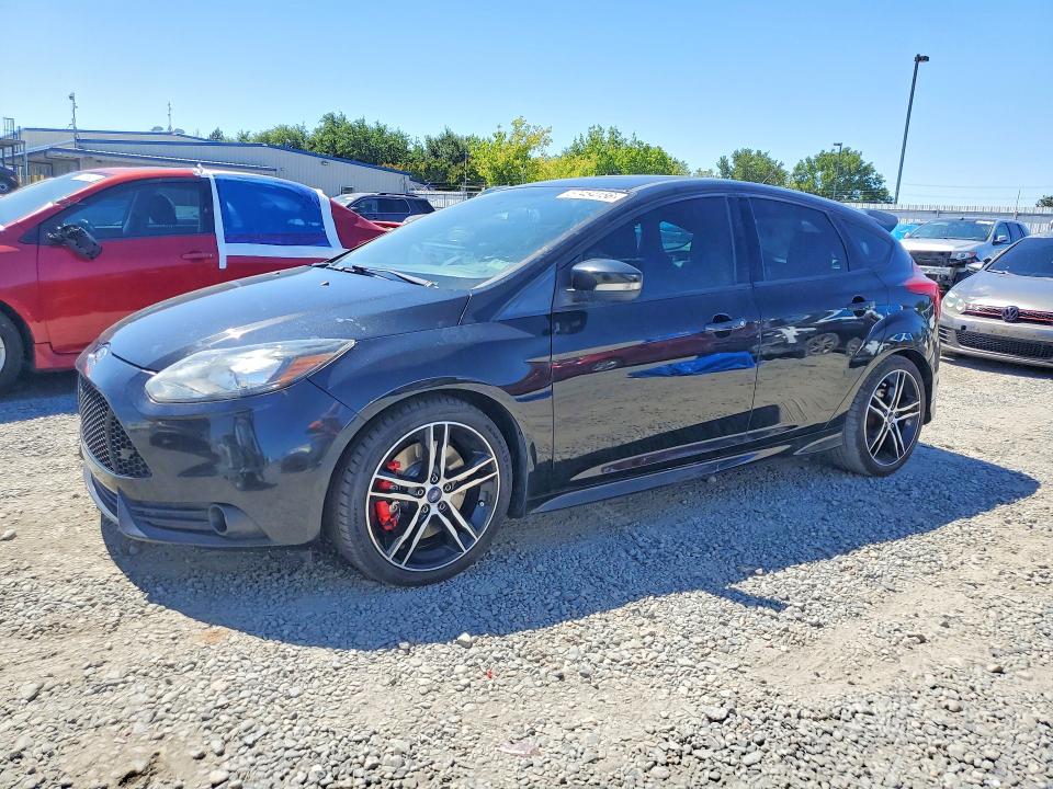 2014 Ford Focus VIN 1FADP3L94EL402625 — COPART salvage auction photo