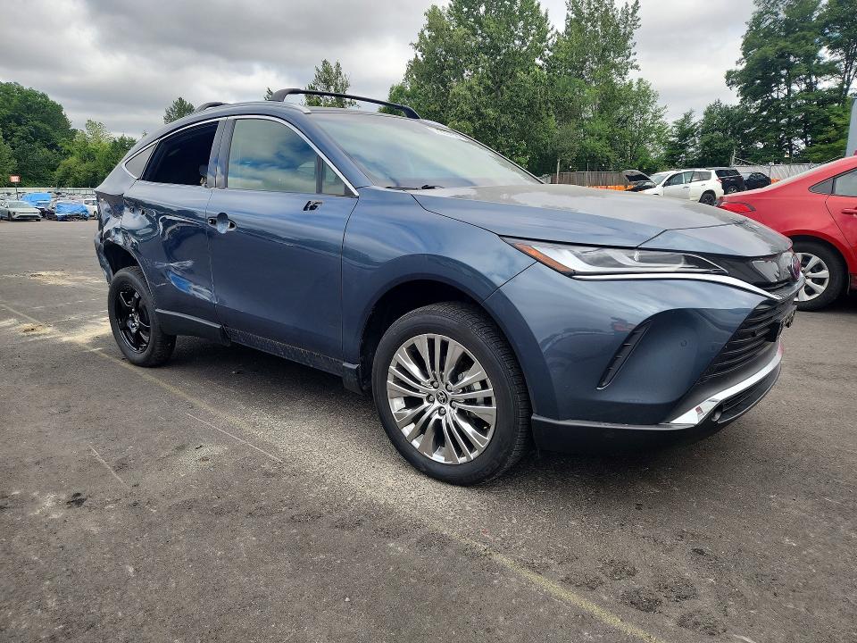 2022 Toyota VIN JTEAAAAH3NJ116401 COPART salvage auction — REAR END, Or - Salvage Title Certificate, sold $9,600 on 2026-07-20 (photo 4)