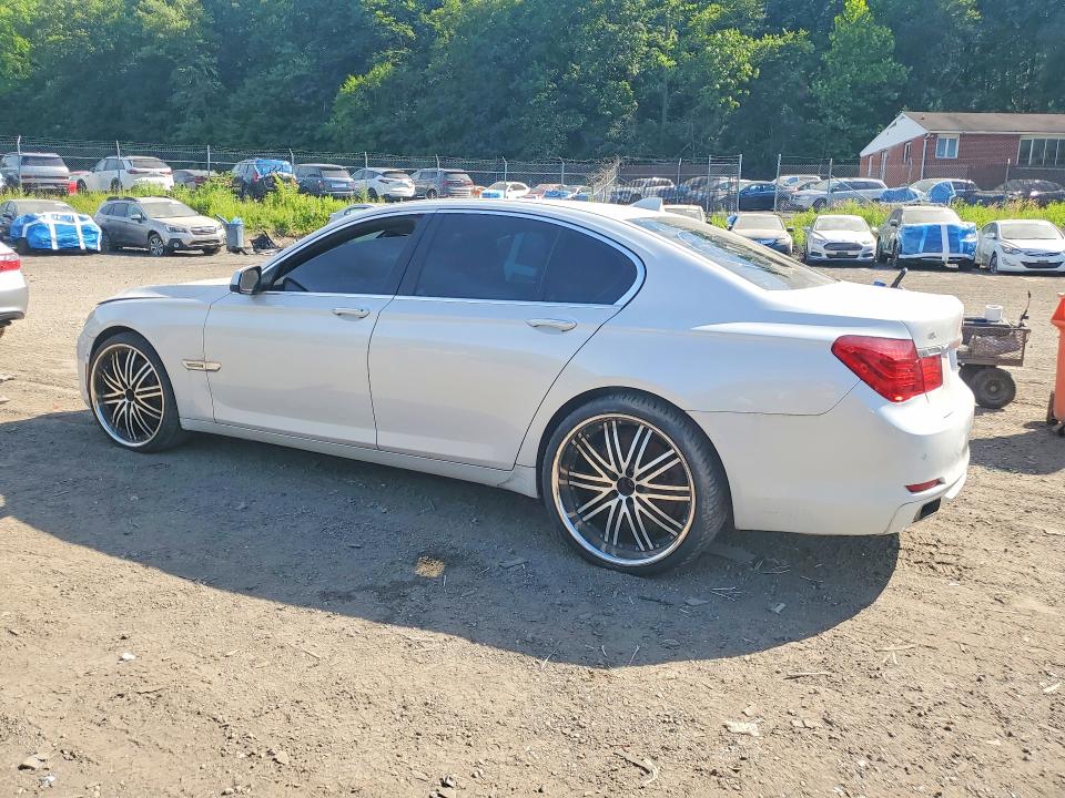 2011 BMW Alpina b7 VIN WBAKA8C50BCY37115 COPART salvage auction — MECHANICAL, Wv - Certificate Of Title, sold $675 on 2026-07-02 (photo 2)