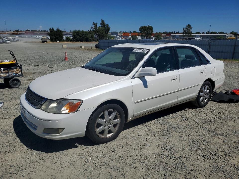 2002 Toyota Avalon VIN 4T1BF28B22U253272 — COPART salvage auction photo