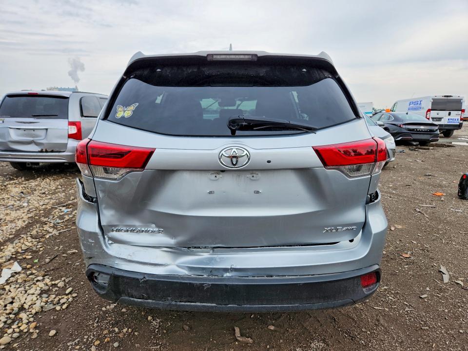 2018 Toyota Highlander VIN 5TDJZRFH5JS541300 COPART salvage auction — FRONT END, IL - SALVAGE CERTIFICATE, sold $4,850 on 2026-07-29 (photo 6)
