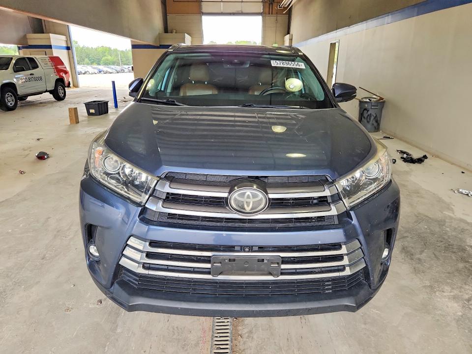 2019 Toyota Highlander VIN 5TDDZRFH6KS937699 COPART salvage auction — SIDE, Va - Cert Of Title - Salvage, sold $7,500 on 2026-07-10 (photo 5)