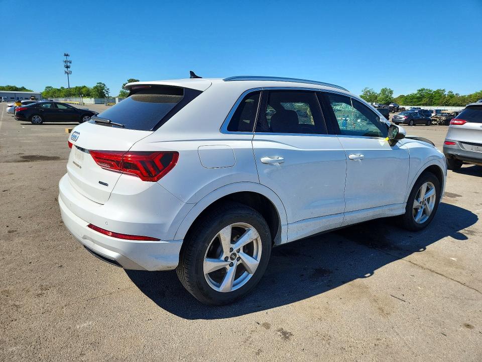 2022 Audi VIN WA1AUCF33N1147811 COPART salvage auction — ROOF, Ny - Mv-907A Salvage Certificate, sold $6,800 on 2026-07-13 (photo 3)