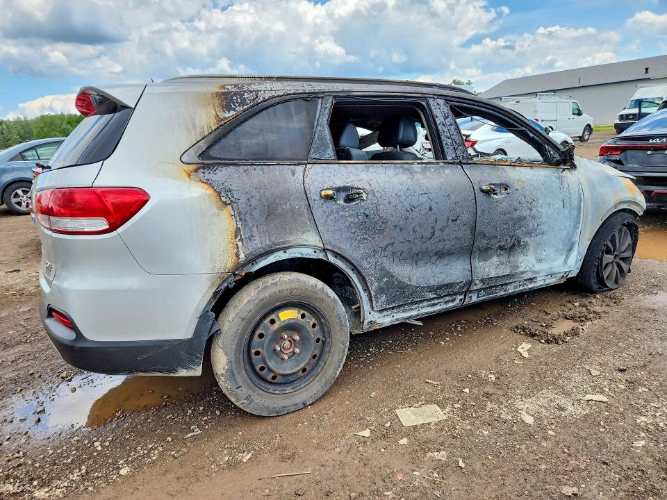 2016 Kia Sorento VIN 5XYPHDA53GG091777 COPART salvage auction — BURN, OH - CERT OF TITLE-SALVAGE, sold $400 on 2026-07-02 (photo 3)