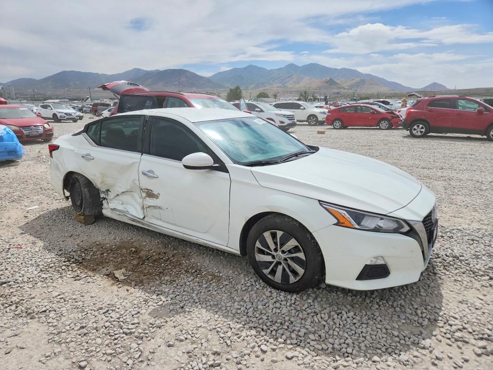 2020 Nissan Altima VIN 1N4BL4BVXLC280910 COPART salvage auction — SIDE, Oh - Cert Of Title-Salvage, sold $2,550 on 2026-07-10 (photo 4)