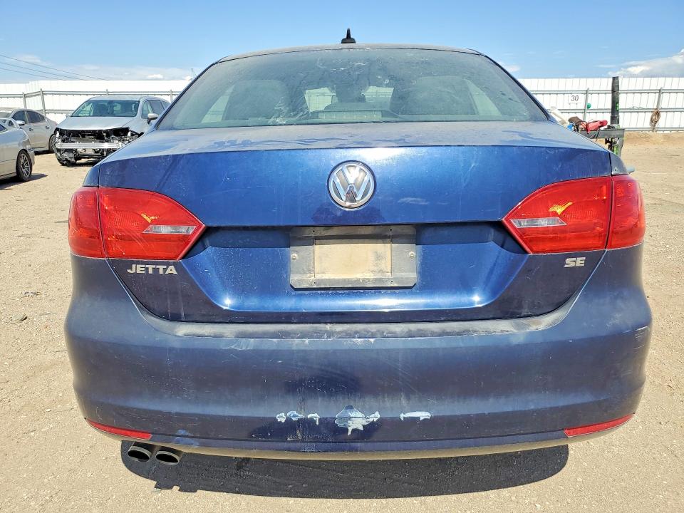 2014 Volkswagen VIN 3VWD17AJ6EM362219 COPART salvage auction — SIDE, Ca - Dis/Dlr/Exp Clean W/Salv Hist, sold $400 on 2026-08-03 (photo 6)