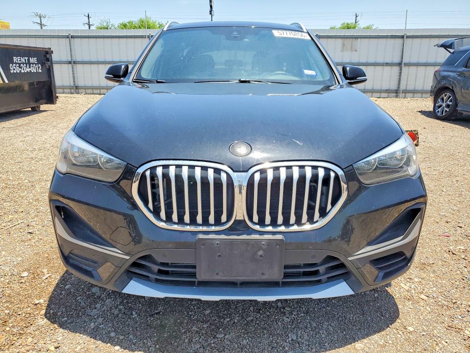 2021 BMW VIN WBXJG7C04M5U01633 COPART salvage auction — WATER/FLOOD, TX - SALVAGE TITLE-FLOOD DAMAGE, sold $250 on 2026-07-29 (photo 5)