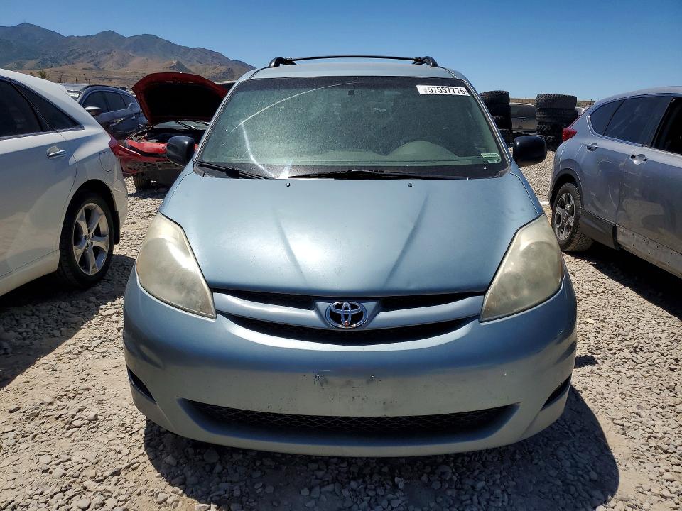 2008 Toyota Sienna VIN 5TDZK23C38S106308 COPART salvage auction — MINOR DENT/SCRATCHES, Ut - Certificate Of Title, sold $350 on 2026-07-21 (photo 5)