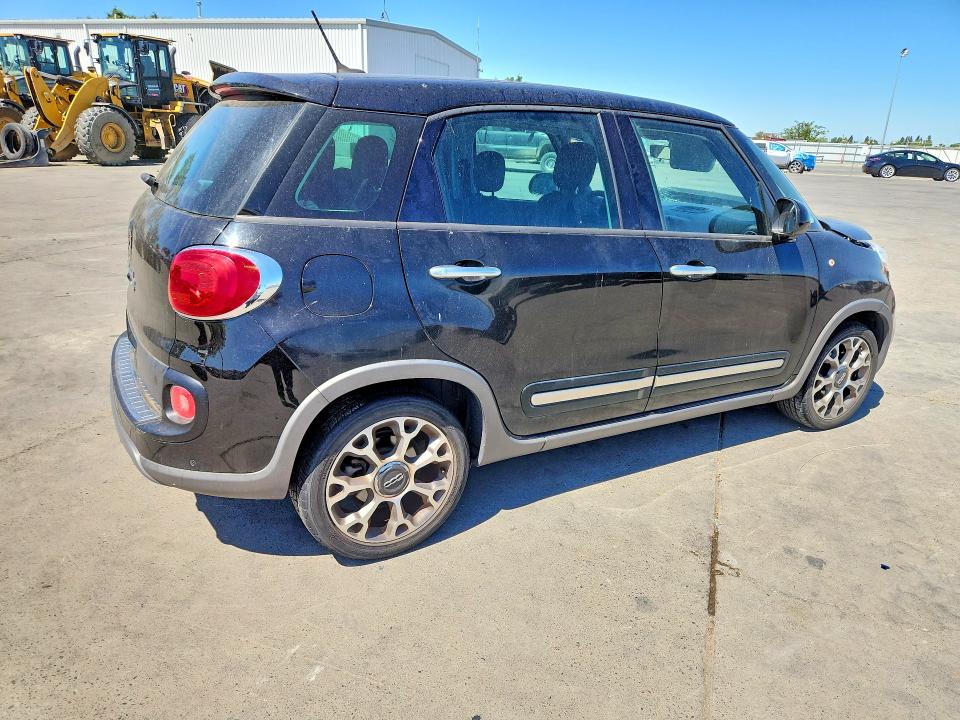 2014 Fiat 500 VIN ZFBCFADH4EZ017987 COPART salvage auction — FRONT END, CA - SALVAGE CERTIFICATE, sold $10 on 2026-07-27 (photo 3)