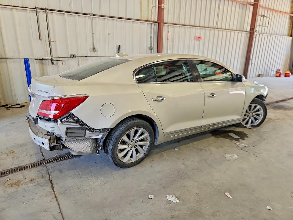 2016 Buick . VIN 1G4GB5G36GF114562 COPART salvage auction — FRONT END, VA - CERT OF TITLE - SALVAGE, sold $425 on 2026-07-02 (photo 3)