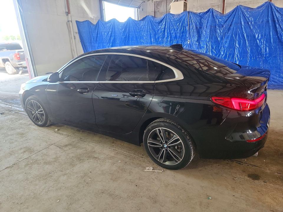 2022 BMW 2er VIN WBA73AK01N7K25838 COPART salvage auction — NORMAL WEAR, Ky - Cert Of Title-Rebuilt Water, sold $7,400 on 2026-07-06 (photo 2)