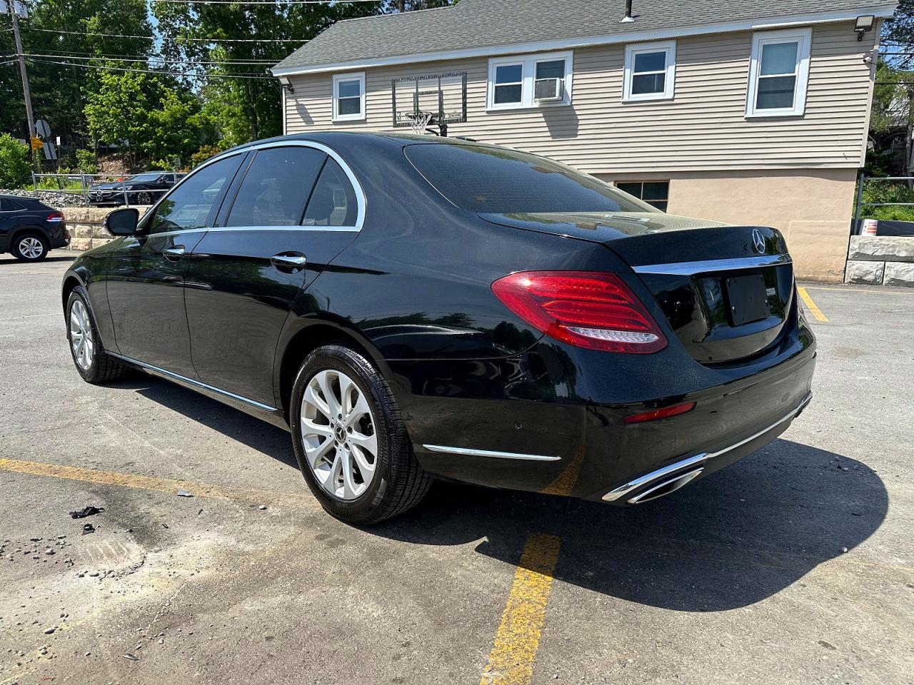 2020 Mercedes-Benz E-Class VIN W1KZF8EB4LA759947 COPART salvage auction — Minor Dent/Scratches, NY - CERTIFICATE OF TITLE, sold $14,600 on 2026-07-01 (photo 2)