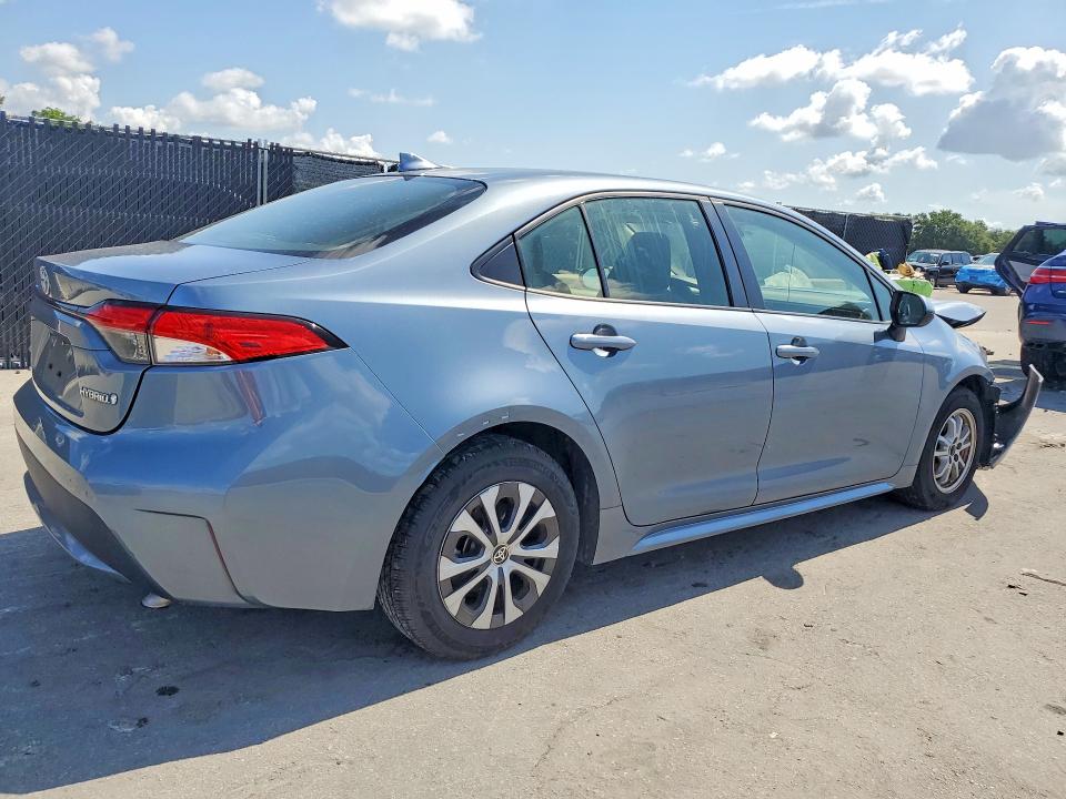 2022 Toyota Corolla VIN JTDEAMDE9N3006255 COPART salvage auction — FRONT END, Fl - Cert Of Title Slvg Rebuildable, sold $5,500 on 2026-07-07 (photo 3)