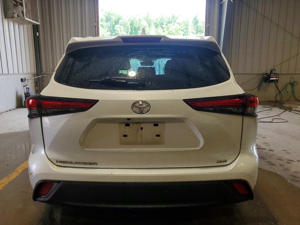 2023 Toyota Highlander VIN 5TDKDRAH6PS035705 COPART salvage auction — SIDE, Pa - Certificate Of Salvage, sold $13,200 on 2026-07-15 (photo 6)