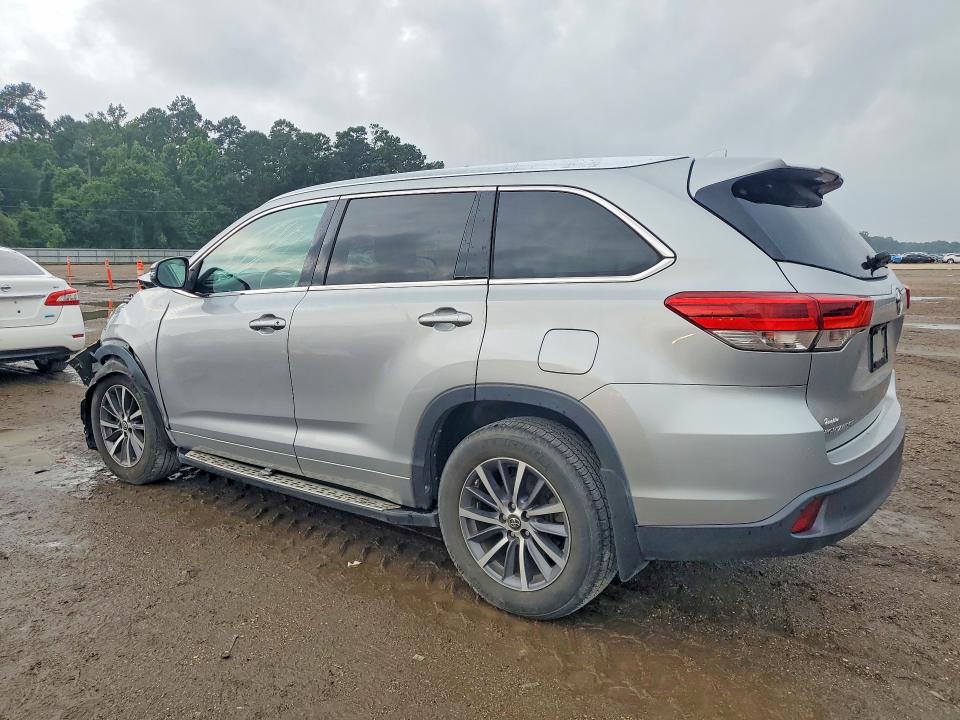 2018 Toyota VIN 5TDKZRFH2JS538097 COPART salvage auction — FRONT END, La - Cert Of Title-Salvage, sold $6,900 on 2026-07-10 (photo 2)