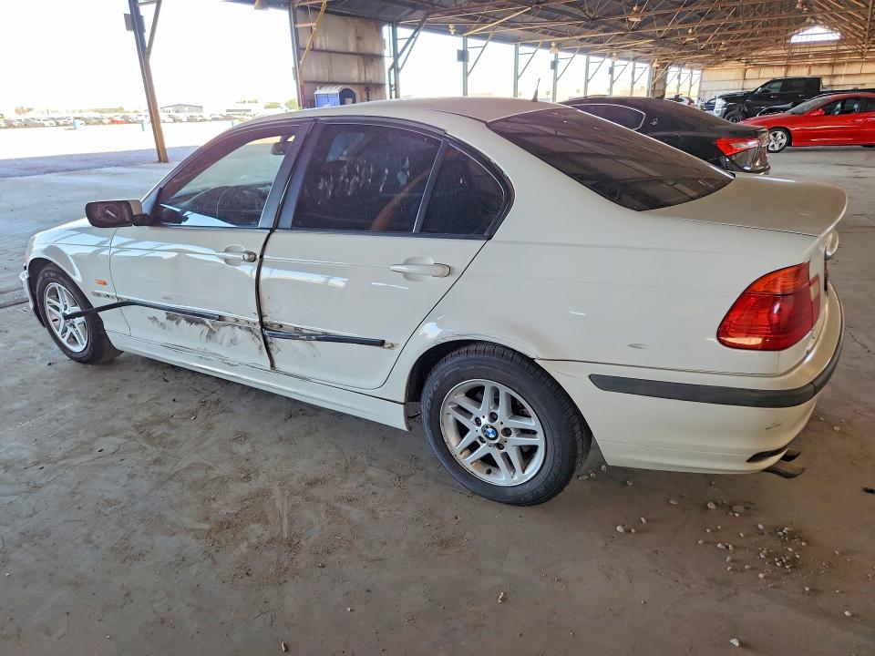 2000 BMW 3 series VIN WBAAM334XYFP73685 COPART salvage auction — SIDE, Az - Cert Of Title - Salvage, sold $575 on 2026-08-03 (photo 2)