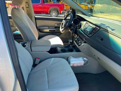 2018 Kia SEDONA VIN KNDMA5C12J6400723 COPART salvage auction — NORMAL WEAR, Ma - Certificate Of Title (P), sold $525 on 2026-07-09 (photo 5)