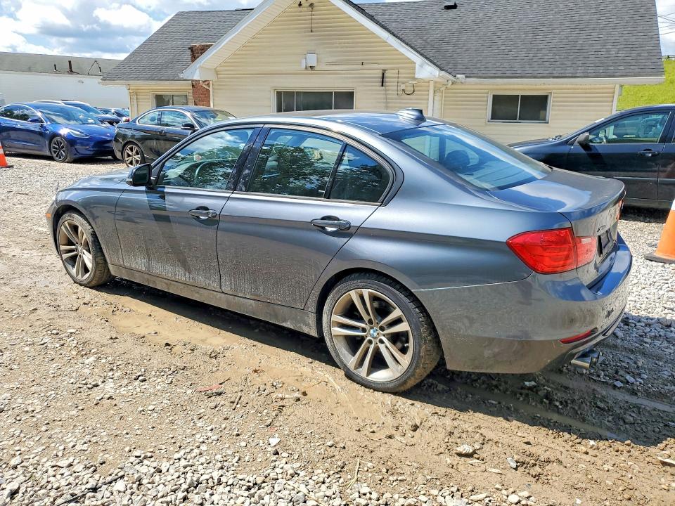 2015 BMW VIN WBA3B3G58FNT17088 COPART salvage auction — NORMAL WEAR, Oh - Certificate Of Title, sold $3,400 on 2026-07-08 (photo 2)