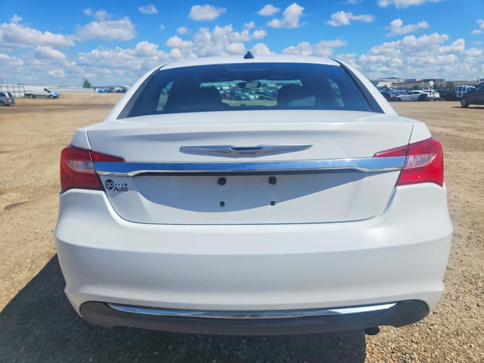2011 Chrysler 200 VIN 1C3BC1FB0BN550176 COPART salvage auction — FRONT END, AB - BOS - SALVAGE, sold $1,150 on 2026-07-16 (photo 6)