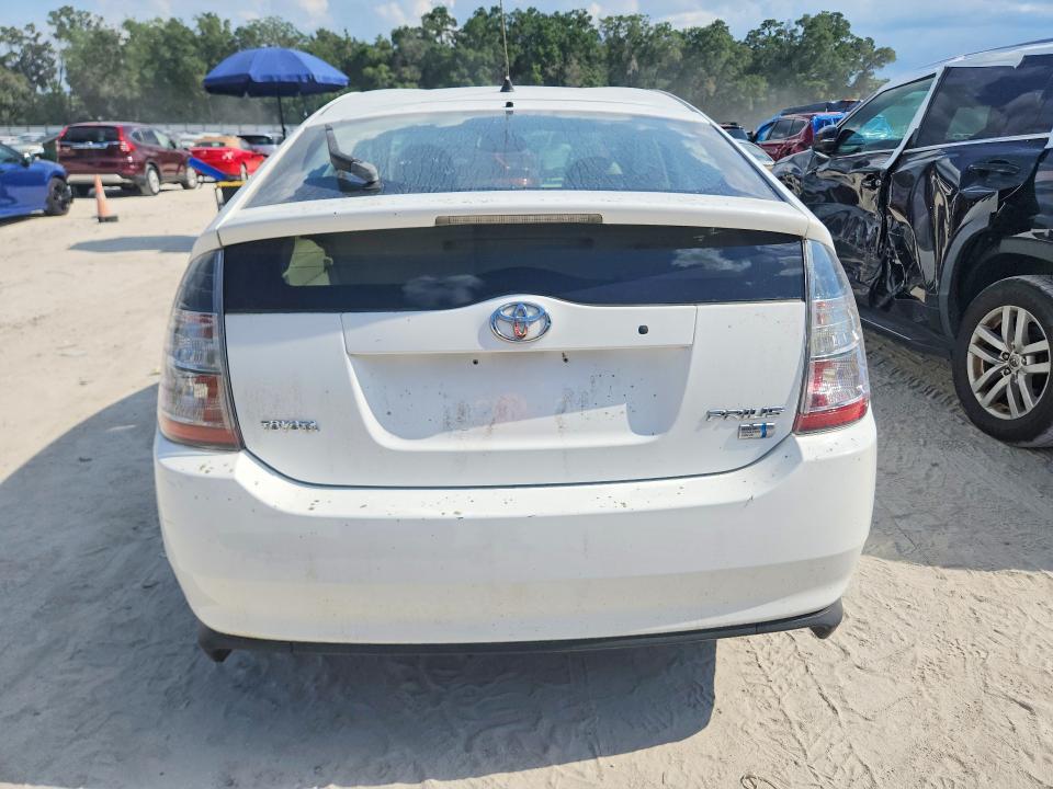 2005 Toyota Prius VIN JTDKB20U853008788 COPART salvage auction — NORMAL WEAR, FL - CERTIFICATE OF TITLE, sold $625 on 2026-07-28 (photo 6)