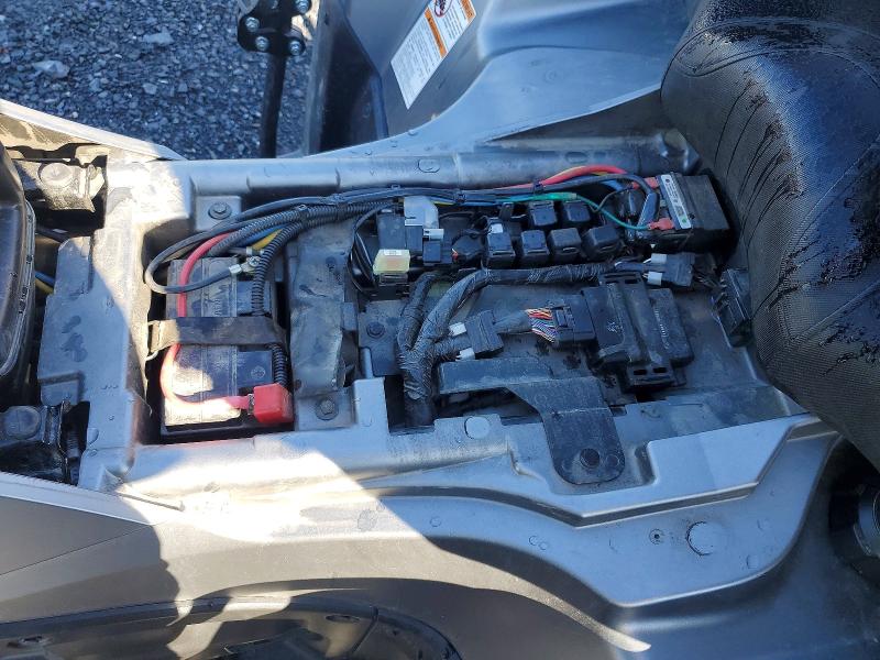 2022 Suzuki VIN 5SADW11H7N7102021 COPART salvage auction — FRONT END, Qc - Gravement Accidente, sold $850 on 2026-07-21 (photo 7)