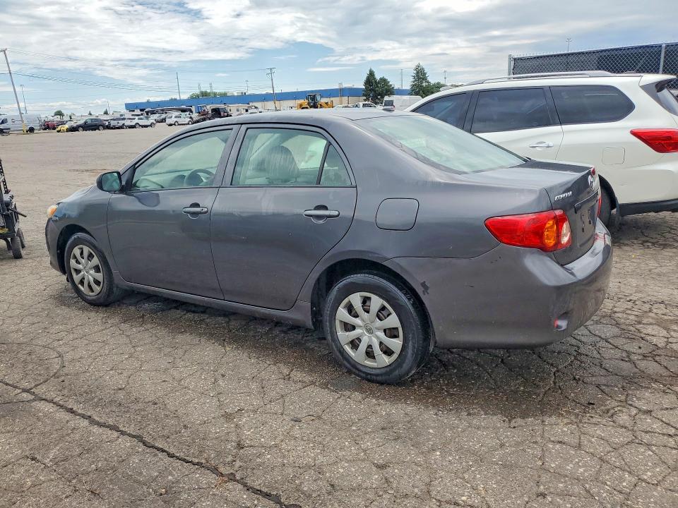 2009 Toyota Corolla VIN JTDBL40E199079352 COPART salvage auction — MINOR DENT/SCRATCHES, OH - CERT OF TITLE-SALVAGE, sold $800 on 2026-07-31 (photo 2)