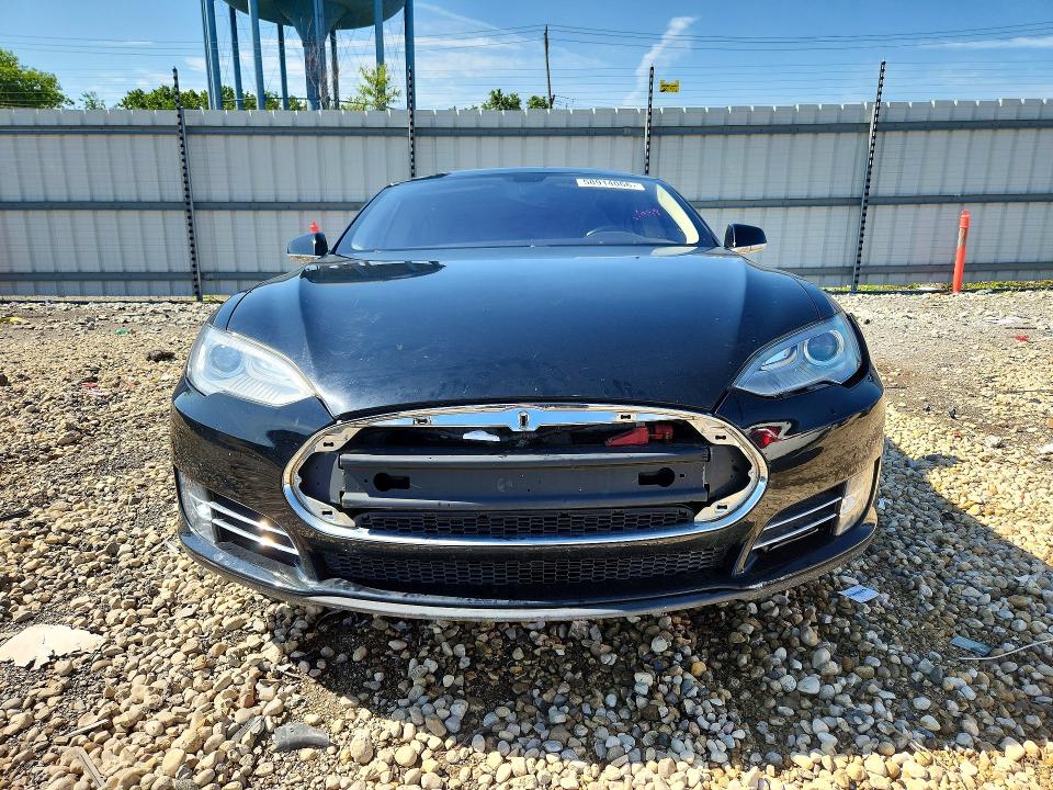 2013 Tesla Model s VIN 5YJSA1BG5DFP03896 COPART salvage auction — FRONT END, Salvage Title, sold $3,900 on 2026-07-21 (photo 5)