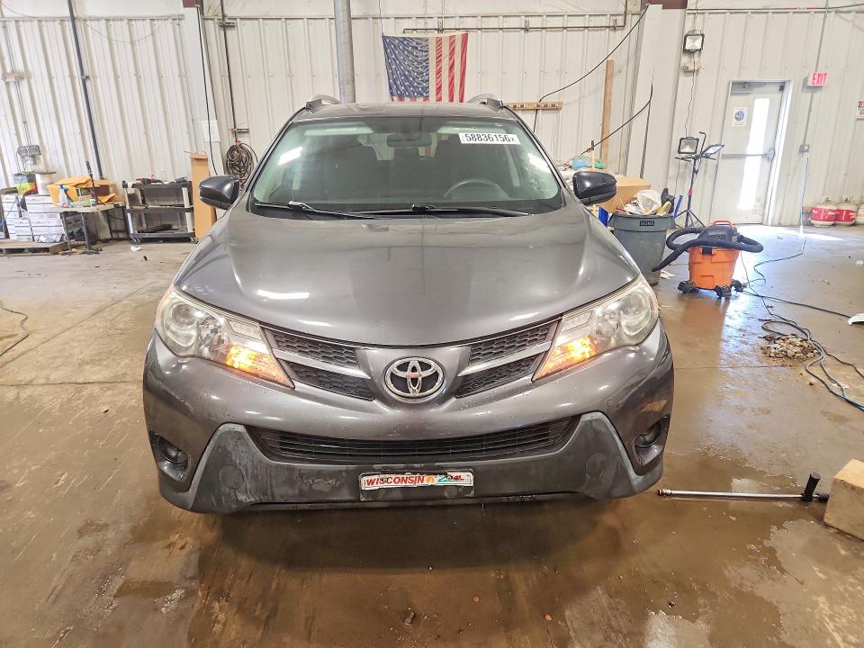2015 Toyota Rav 4 VIN JTMBFREV2FD119802 COPART salvage auction — HAIL, Wi - Certificate Of Title, sold $3,700 on 2026-07-27 (photo 5)