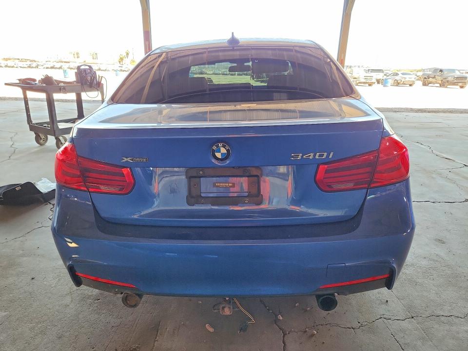 2018 BMW 3er VIN WBA8B7C58JA411894 COPART salvage auction — UNDERCARRIAGE, Az - Cert Of Title - Salvage, sold $8,400 on 2026-08-17 (photo 6)