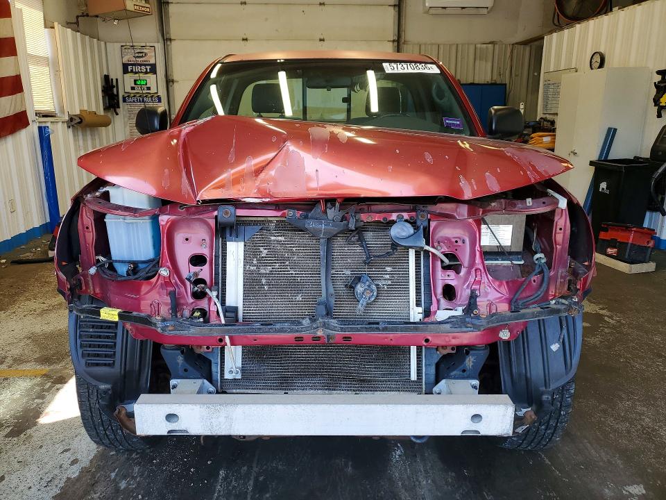 2005 Toyota Tacoma VIN 5TEPX42N45Z130252 COPART salvage auction — FRONT END, Me - Cert Of Title-Salvage Collisio, sold $2,600 on 2026-07-23 (photo 5)