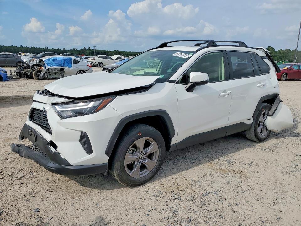 2024 Toyota Rav 4 VIN JTMRWRFV1RD246137 COPART salvage auction — REAR END, Tx - Salvage Vehicle Title, sold $8,000 on 2026-07-24 (photo 1)