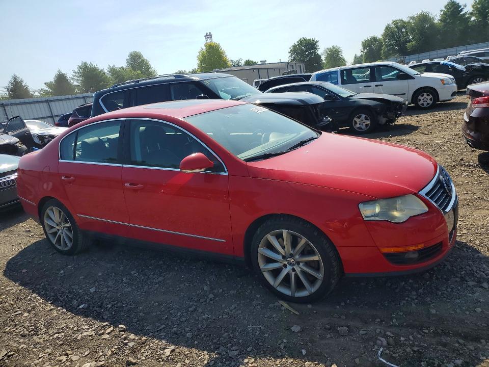 2008 Volkswagen Passat VIN WVWDU73C88P120698 COPART salvage auction — FRONT END, Md - Certificate Of Title (P), sold $250 on 2026-07-13 (photo 4)