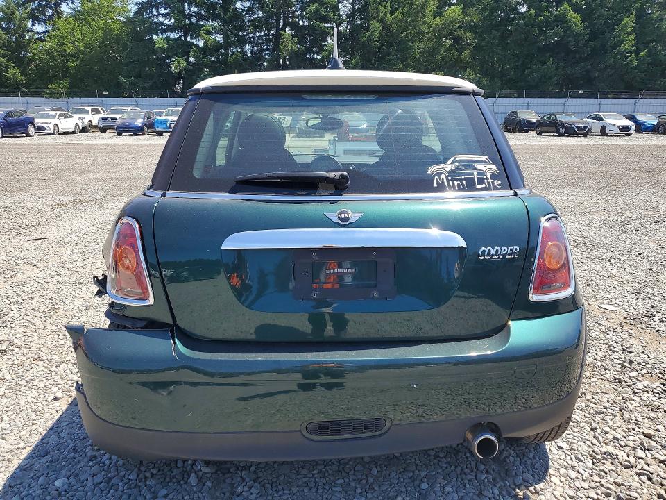 2010 Mini Cooper VIN WMWMF3C50ATZ25237 COPART salvage auction — REAR END, WA - BILL OF SALE, sold $1,000 on 2026-07-31 (photo 6)