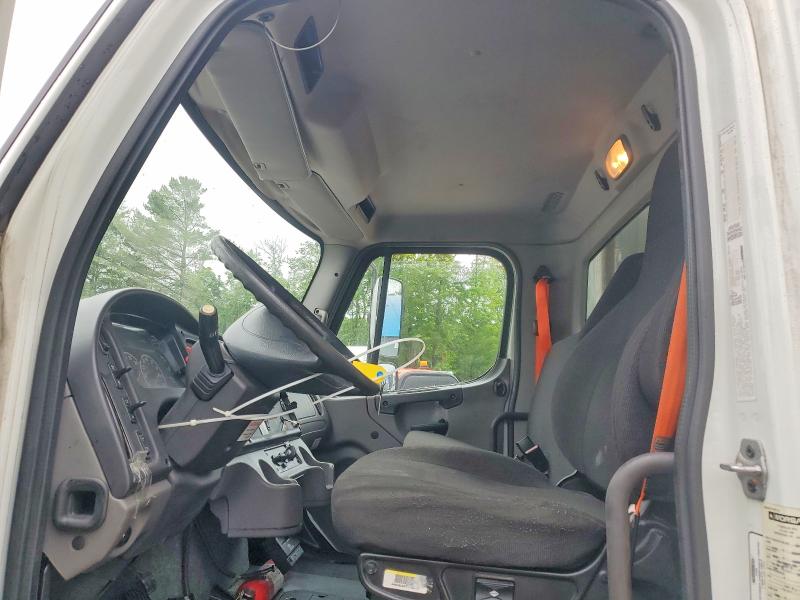 2015 Freightliner All other VIN 3ALACWDT6FDGB2113 COPART salvage auction — ROOF, MA - CERT OF TITLE-RECONSTRCTD COLL, sold $5,600 on 2026-08-26 (photo 7)