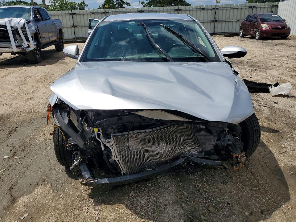 2017 Hyundai Elantra VIN 5NPD84LF1HH078383 COPART salvage auction — WATER/FLOOD, Al - Cert Of Title-Flood Salvage, sold $325 on 2026-07-02 (photo 5)