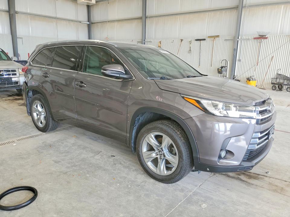 2017 Toyota Highlander VIN 5TDDZRFH9HS462459 COPART salvage auction — REAR END, Ne - Cert Of Title-Salvage, sold $10,800 on 2026-07-07 (photo 4)