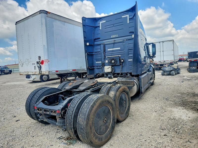 2023 Volvo VIN 4V4NC9EH5PN624118 COPART salvage auction — REAR END, Nh - Certificate Of Title, sold $24,500 on 2026-07-10 (photo 4)