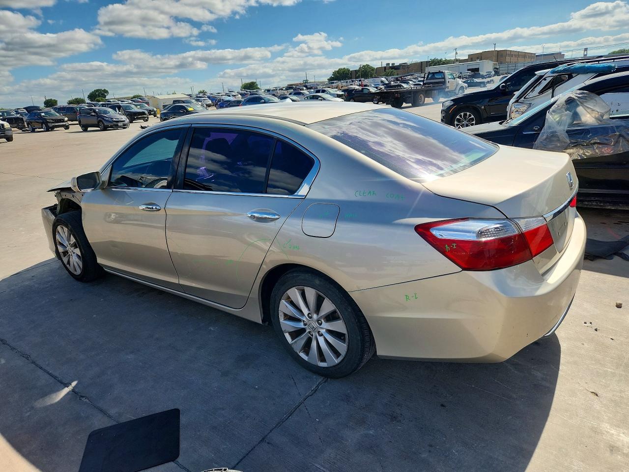 2015 Honda Accord VIN 1HGCR2F72FA180458 COPART salvage auction — Front End, TX - SALVAGE VEHICLE TITLE, sold $1,650 on 2026-07-09 (photo 2)