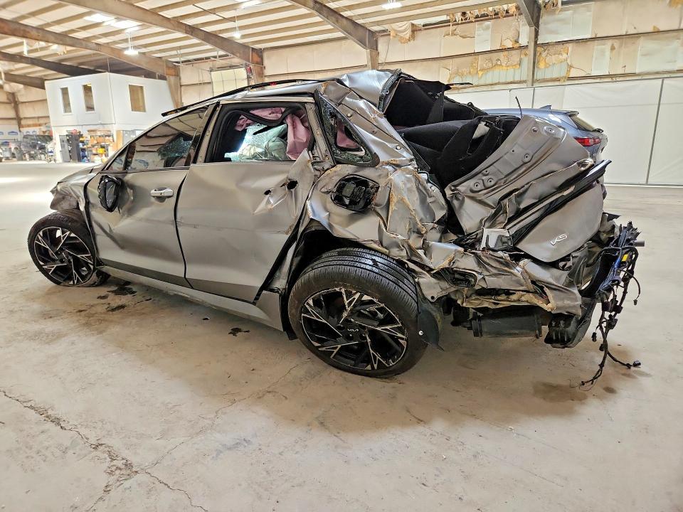 2025 Kia K5 VIN KNAG64J71S5346741 COPART salvage auction — REAR END, Tn - Certificate Of Title, sold $650 on 2026-07-30 (photo 2)