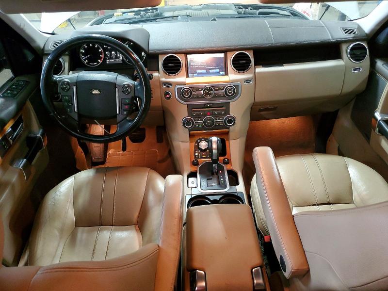 2010 Land rover Lr4 VIN SALAG2D42AA529088 COPART salvage auction — SIDE, MN - CERT OF TITLE-PRIOR SALVAGE, sold $250 on 2026-07-21 (photo 8)