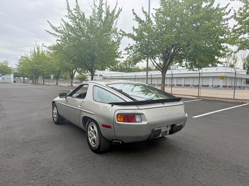 1982 Porsche 928 VIN WP0JA092XCS820309 COPART salvage auction — MINOR DENT/SCRATCHES, Wa - Vehicle Cert Of Ownership-Titl (P), sold $8,000 on 2026-07-15 (photo 3)
