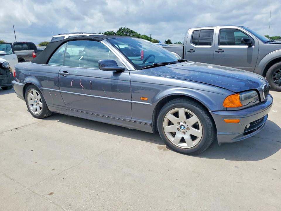 2001 BMW 3er VIN WBABS334X1JY55204 COPART salvage auction — HAIL, Tx - Certificate Of Title, sold $1,600 on 2026-07-13 (photo 4)