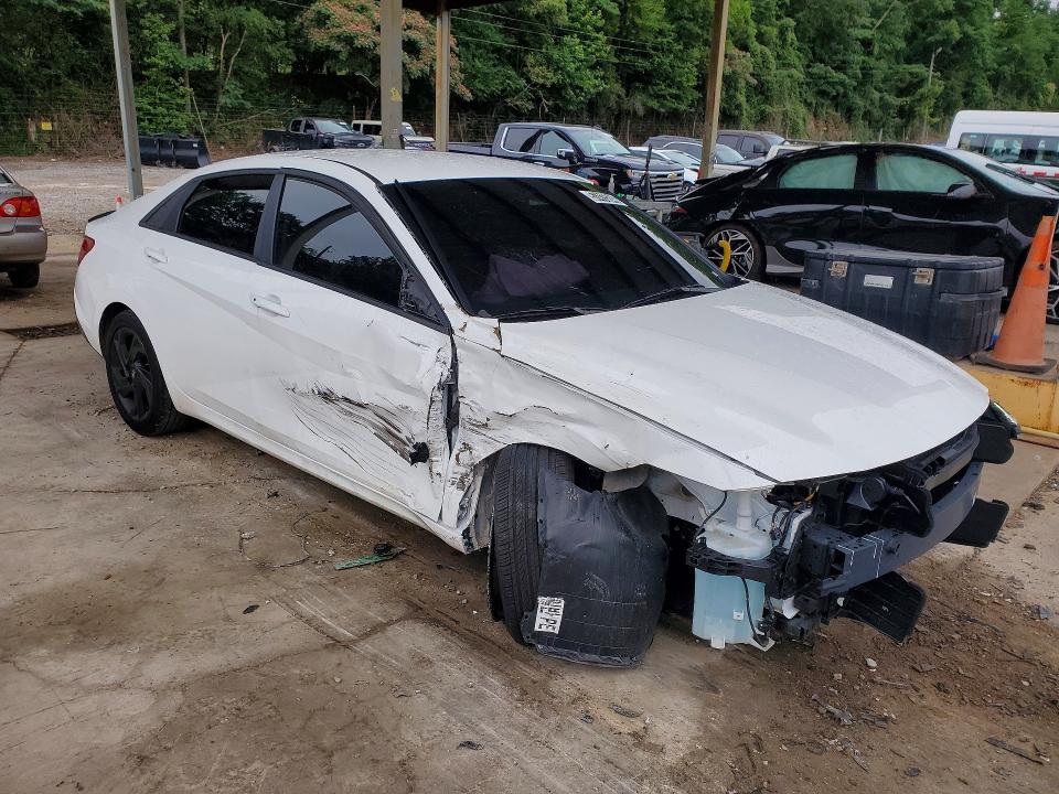 2026 Hyundai Elantra VIN KMHLM4DG4TU128346 COPART salvage auction — SIDE, AL - CERTIFICATE OF TITLE, sold $5,600 on 2026-07-14 (photo 4)