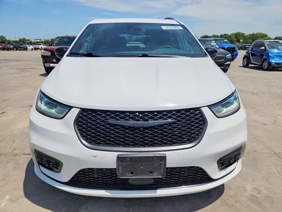 2024 Chrysler Pacifica VIN 2C4RC1BGXRR107722 COPART salvage auction — SIDE, Tx - Salvage Vehicle Title, sold $15,700 on 2026-07-30 (photo 5)