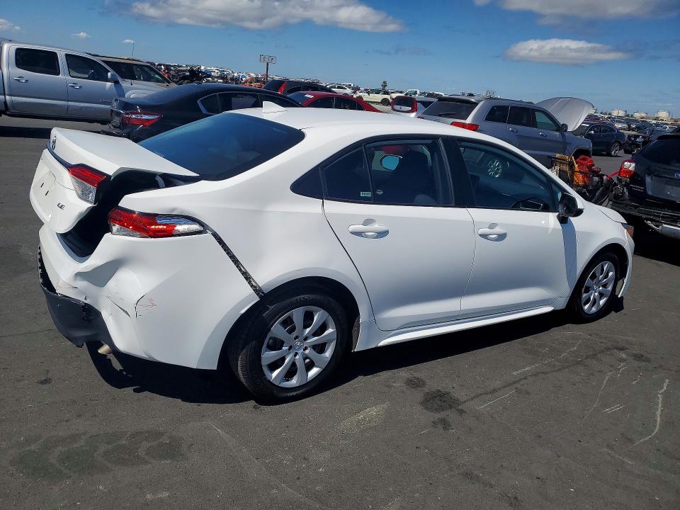 2024 Toyota VIN 5YFB4MDE9RP138200 COPART salvage auction — REAR END, Ca - Salvage Certificate, sold $6,400 on 2026-07-08 (photo 3)