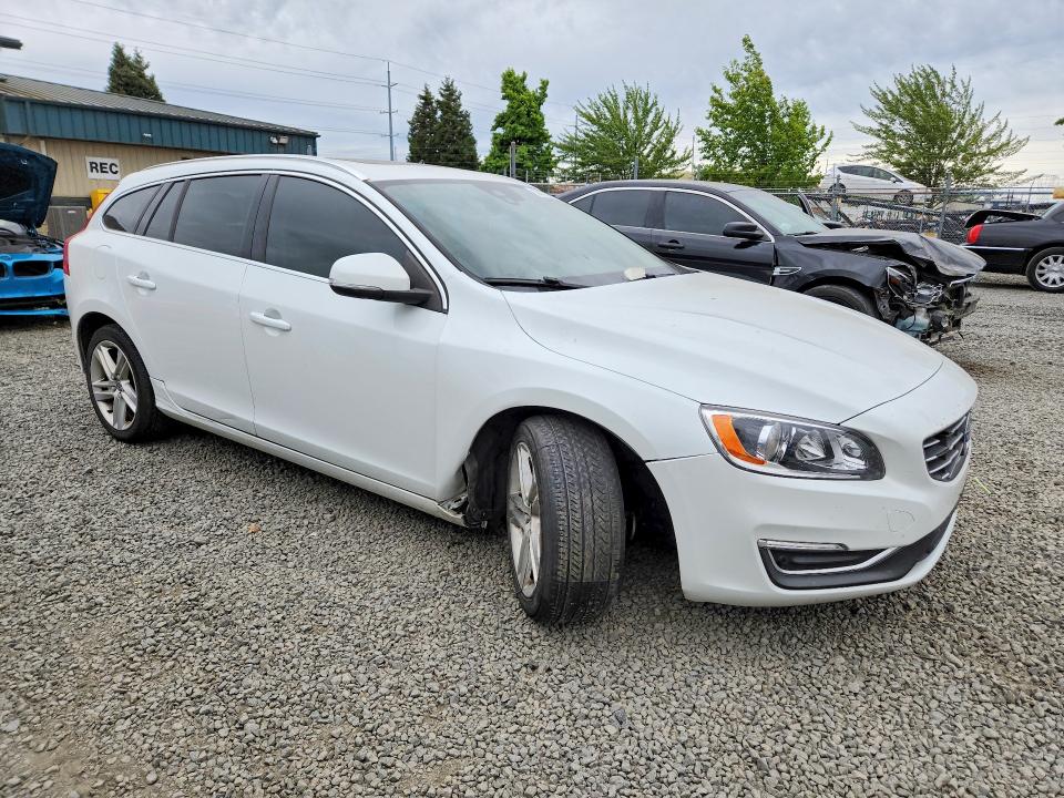 2015 Volvo VIN YV140MEK7F1258712 COPART salvage auction — FRONT END, Or - Salvage Title Certificate, sold $4,100 on 2026-08-18 (photo 4)