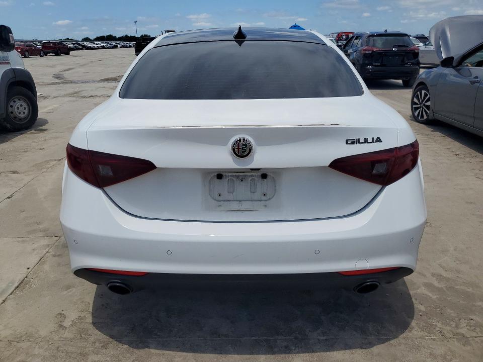 2020 Alfa romeo VIN ZARFAMAN3L7636972 COPART salvage auction — FRONT END, Tx - Salvage Vehicle Title, sold $1,850 on 2026-07-16 (photo 6)