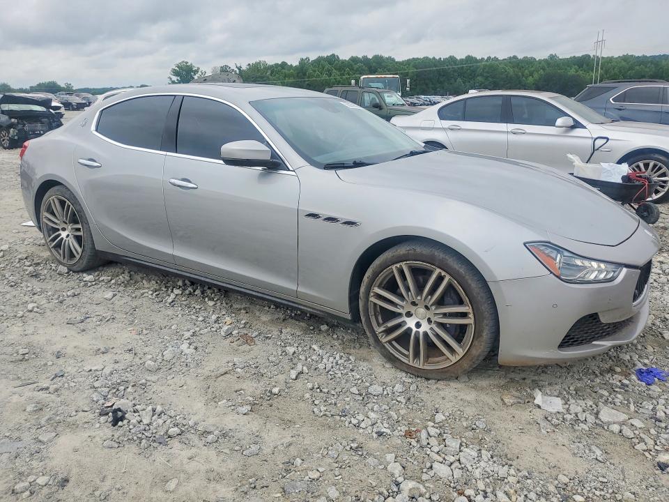 2017 Maserati Ghibli VIN ZAM57XSL1H1198896 COPART salvage auction — MINOR DENT/SCRATCHES, Ga - Certificate Of Title, sold $3,250 on 2026-07-13 (photo 4)