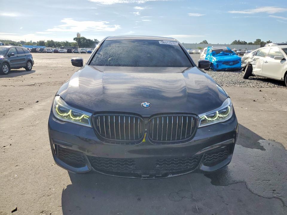 2016 BMW 7er VIN WBA7F2C5XGG420864 COPART salvage auction — MINOR DENT/SCRATCHES, Salvage Title, sold $7,900 on 2026-08-19 (photo 5)